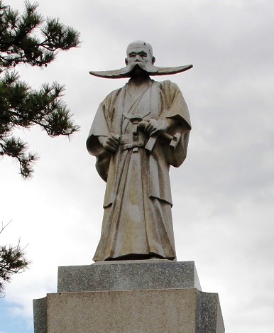 長岡外史銅像、下松市笠戸島